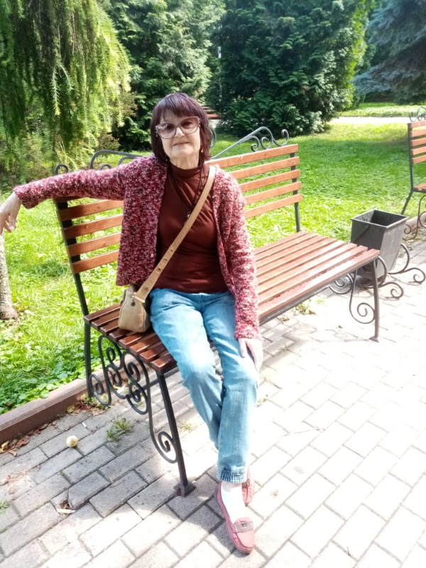 лариса ларус