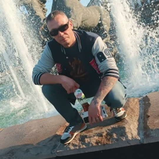 Максим Антонович